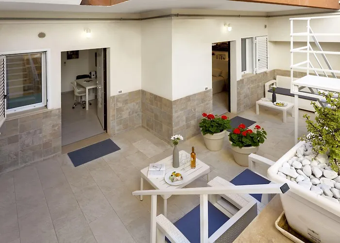 Siciliacasevacanze - Marina Domus 3*